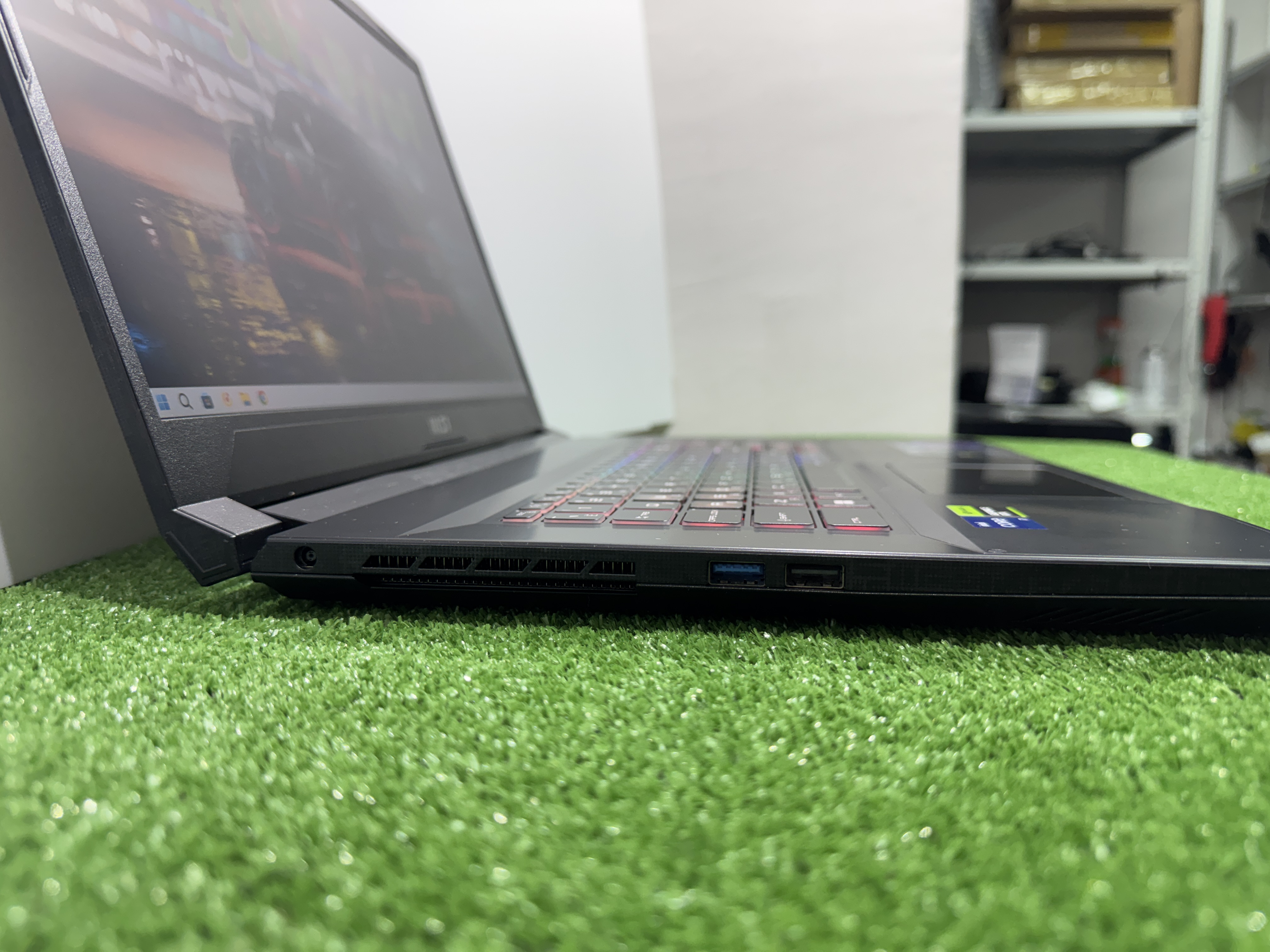 NOT-MSI-221 (5)