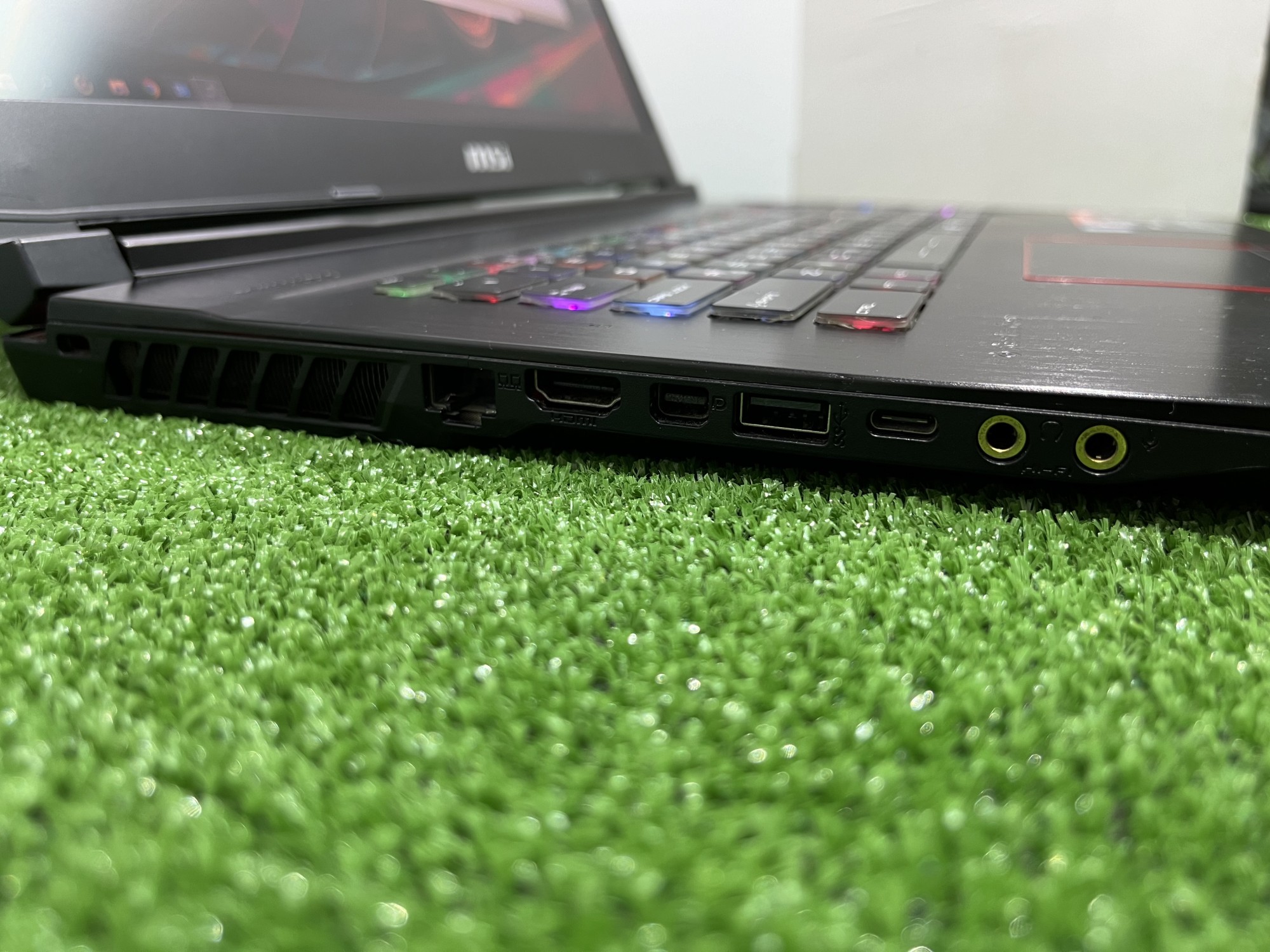 NOT-MSI-140 (4)