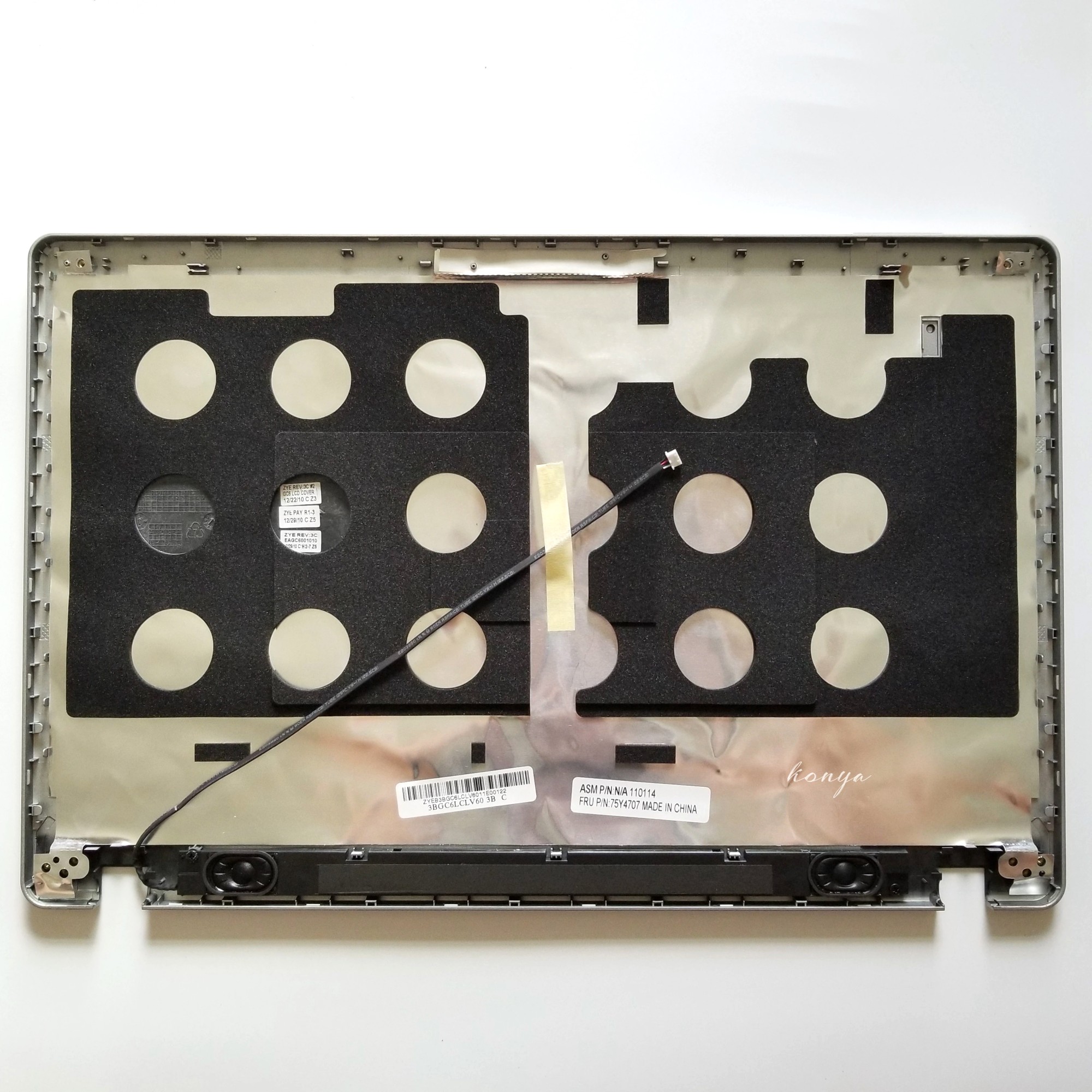 Нижняя-часть-корпуса-корыто-BA81-08526A-Samsung-R525-R528-R530